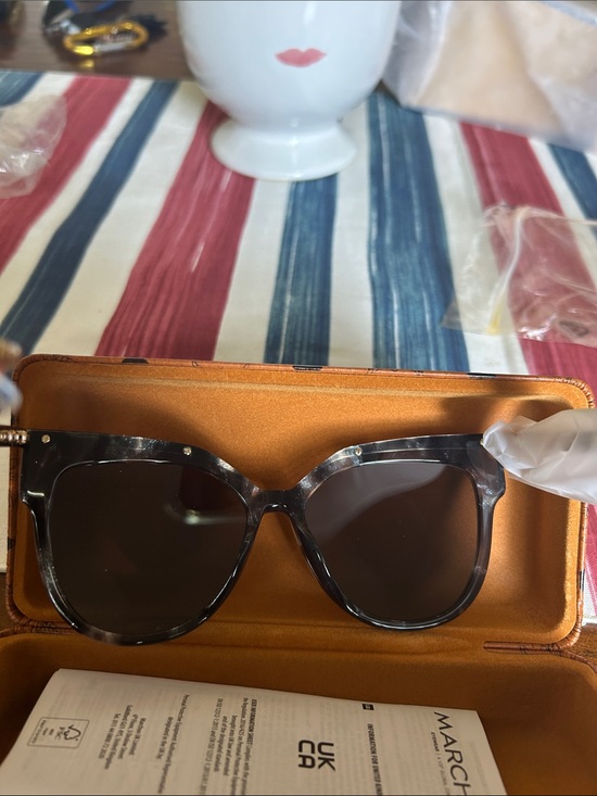 MCM glasses new with Cognac Visetos Long Wallet with Gold Plaque main image 11